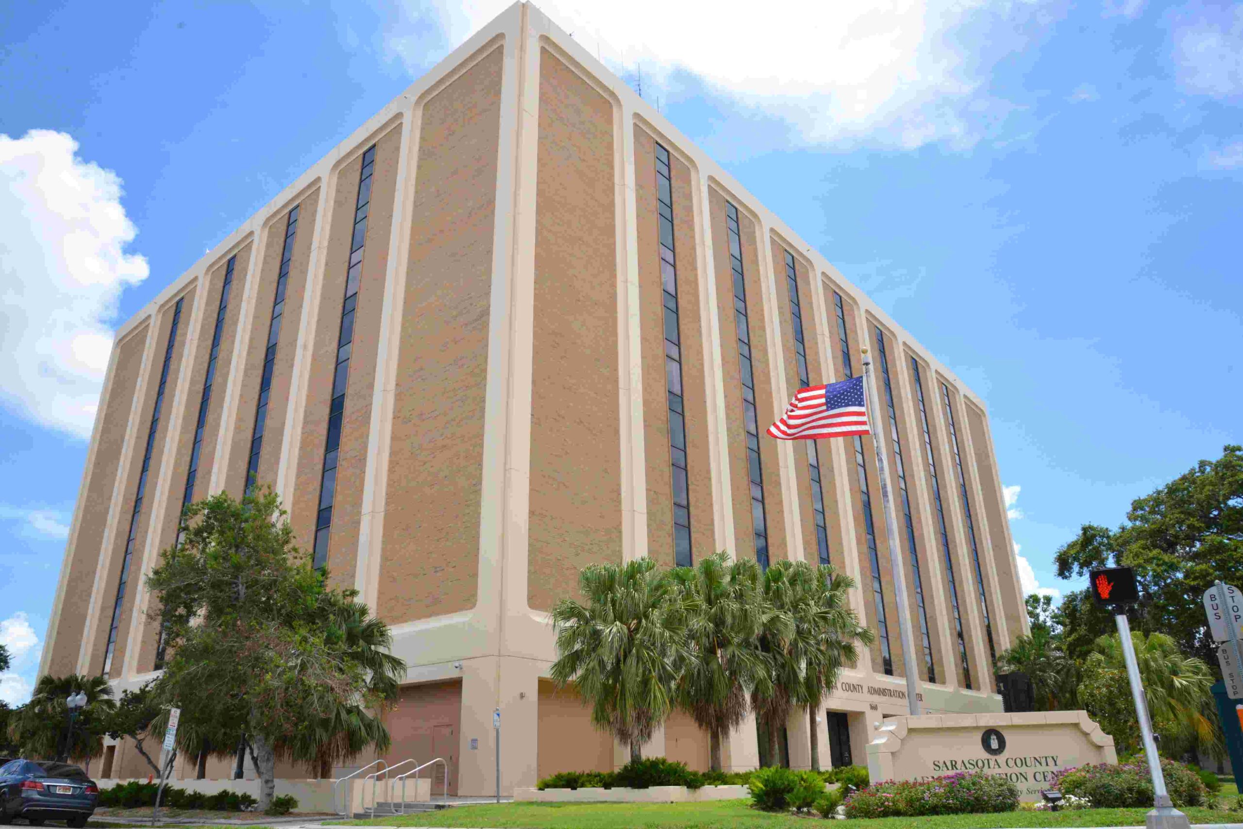 County Admin Bldg