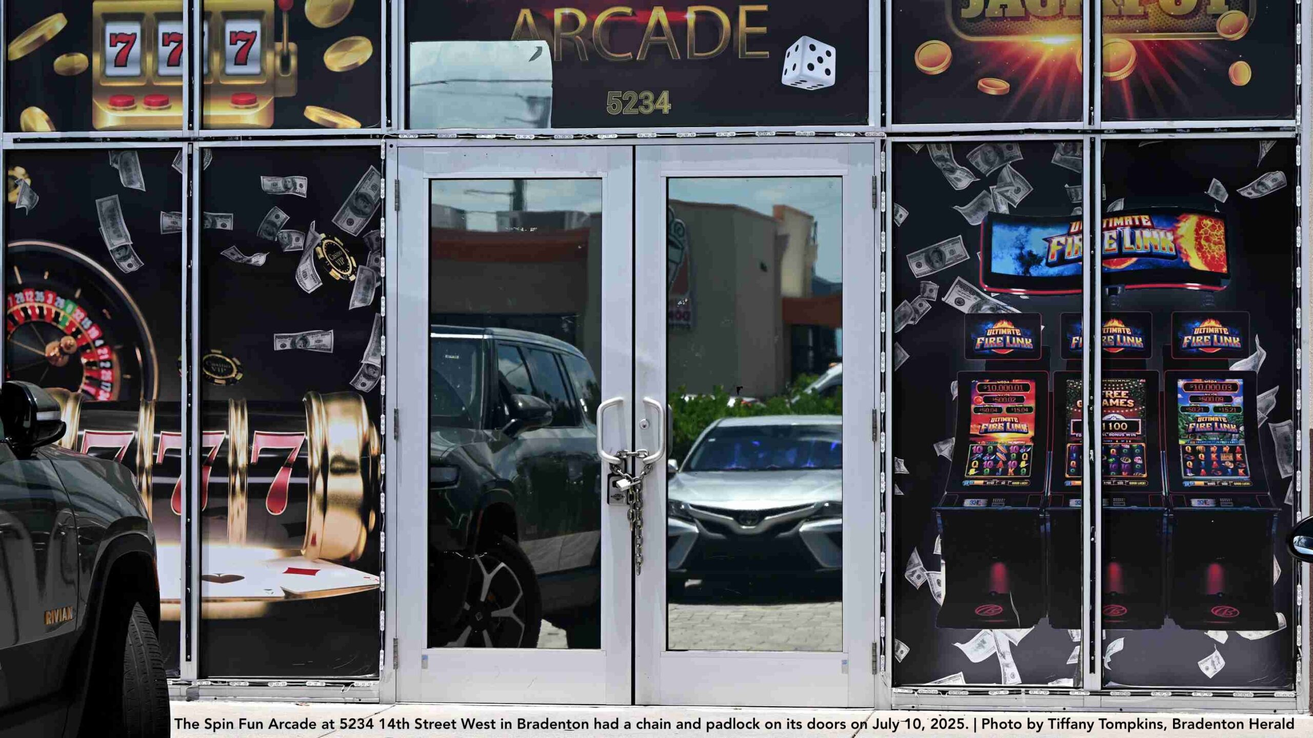 spin fun arcade doors-reduced
